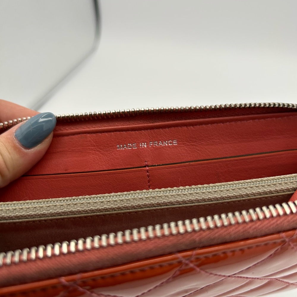 Chanel Quilted Patent Leather Wallet – Coral Red – CC Zip Wallet - Picture 9 of 9